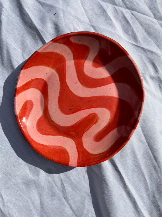 Squiggle Side Plate - Red and Pink 17.5cm